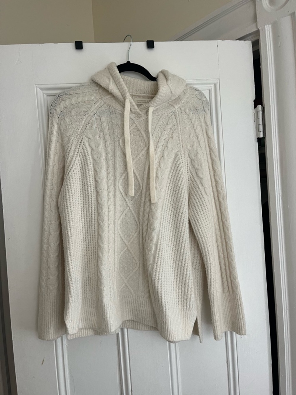 Abercrombie & Fitch Cream Cable-Knit Hoodie Sweater